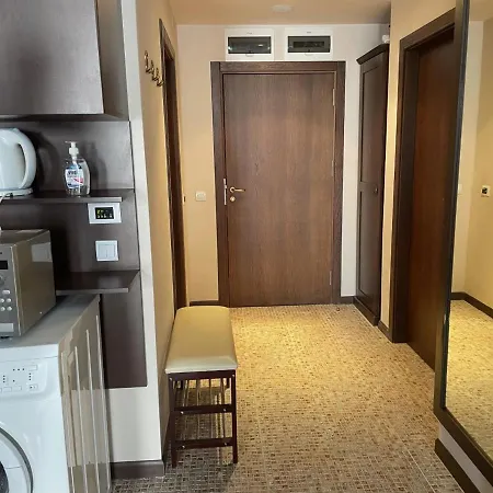 Royal And Garden Sweet Apartment *